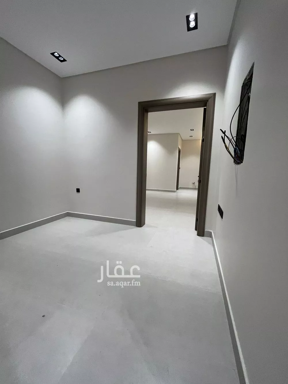 دور 6 غرف في السويدي 3