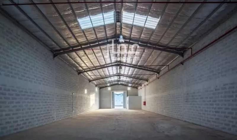 مستودع 198549 م² في السلي 2