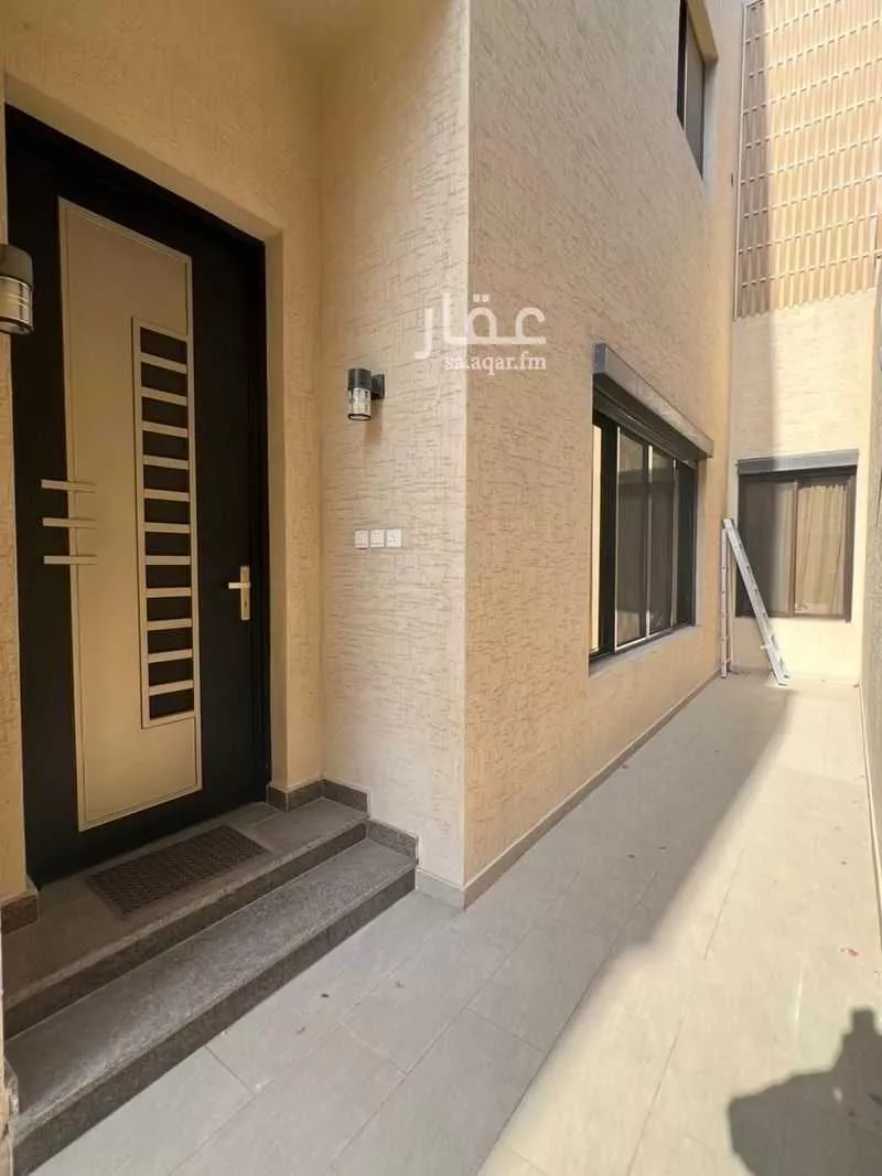 4 bedroom floor in Al Yasmin 3