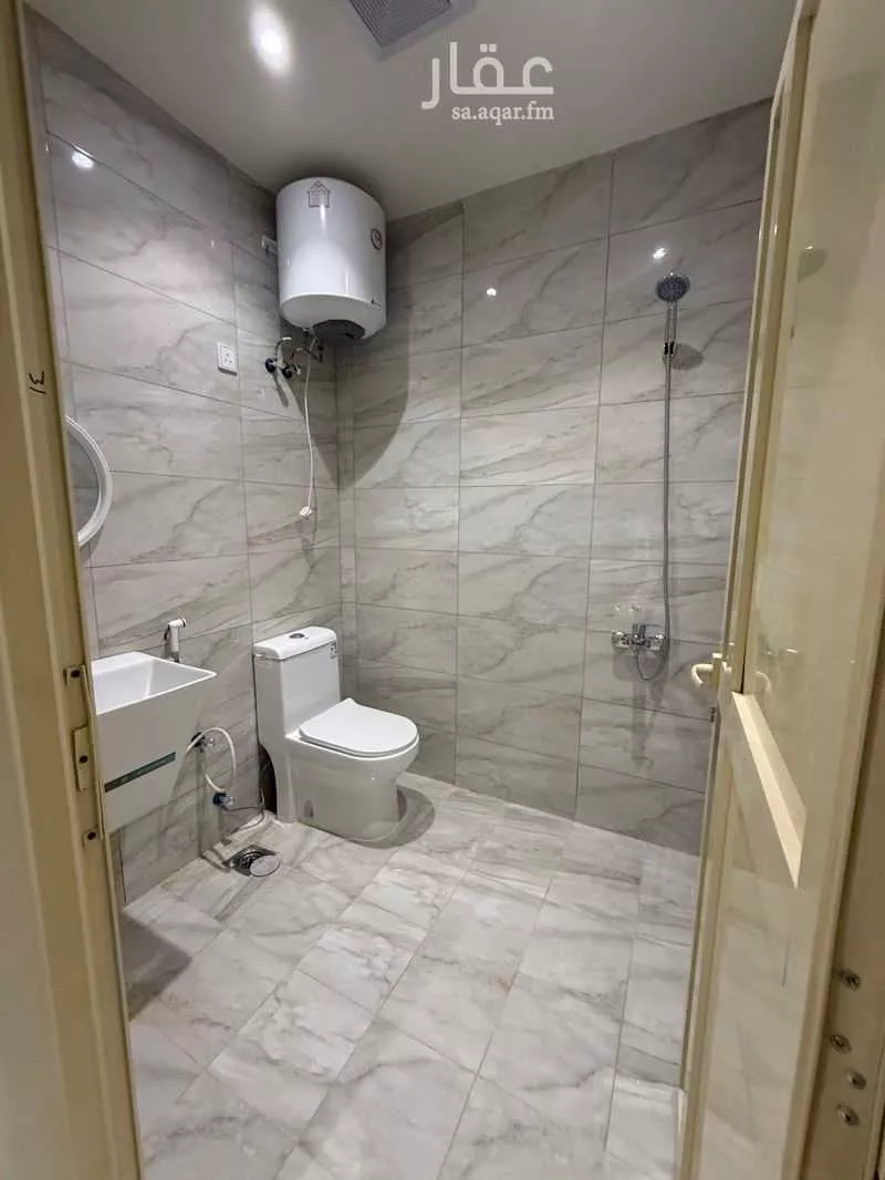 32 bedroom building in Al Thuqbah, Eastern Province 21