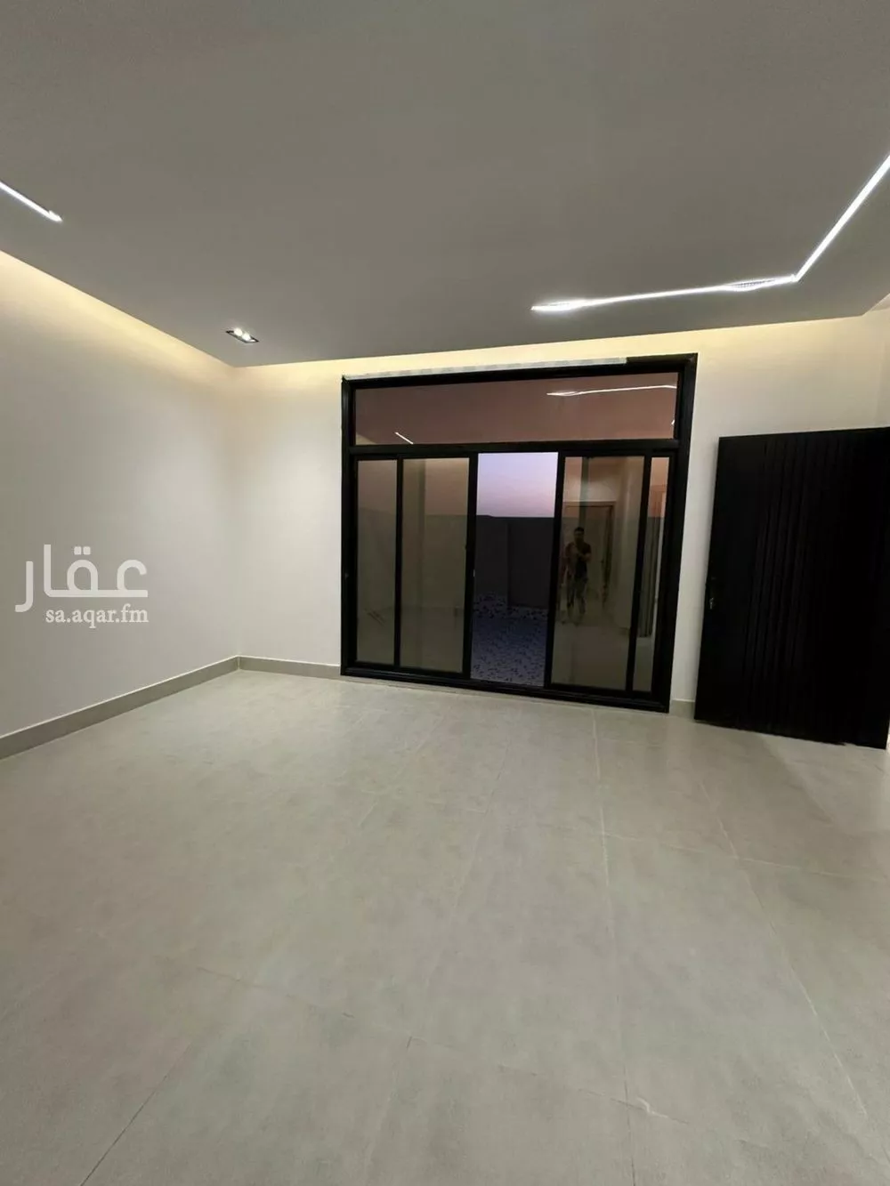 فيلا 6 غرف في الجنادرية 1