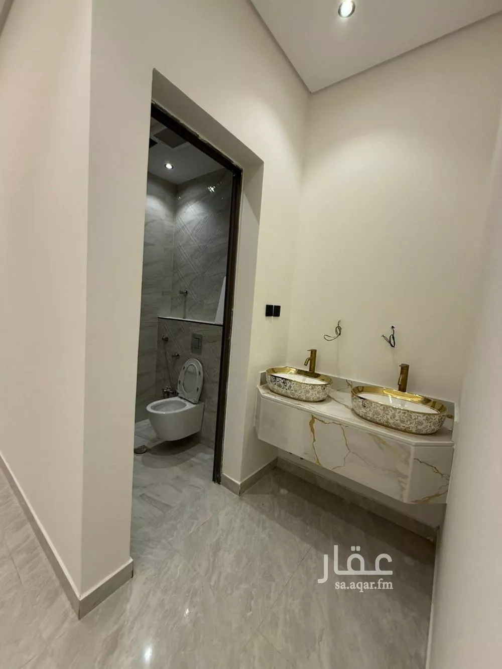 شقة 5 غرف في بدر 3