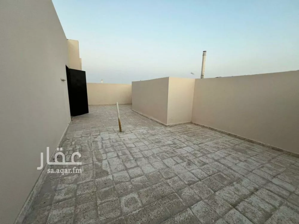 شقة 5 غرف في طويق 3