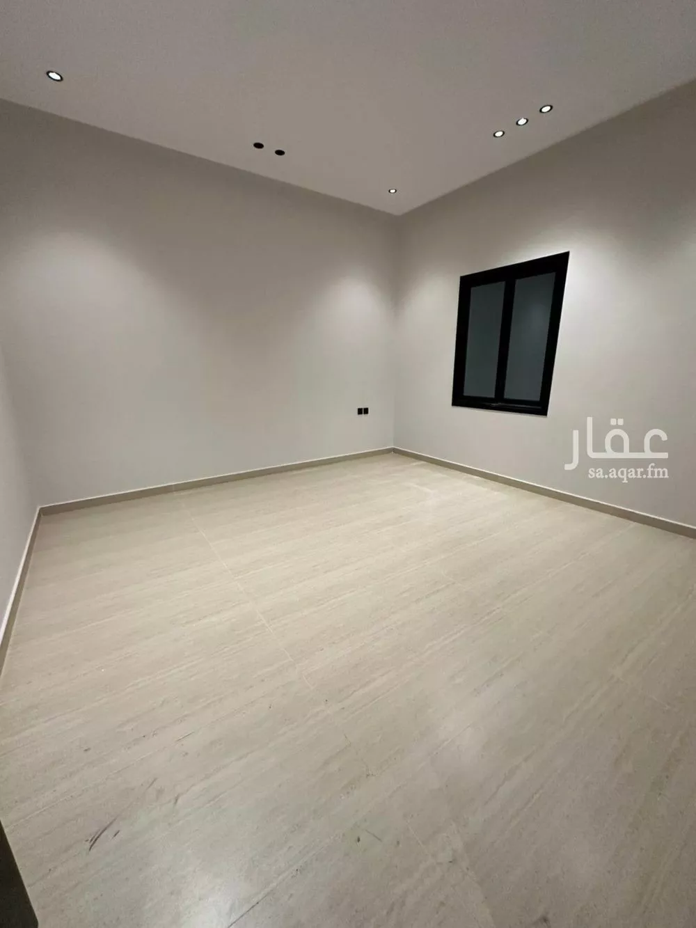 فيلا 8 غرف في الجنادرية 5