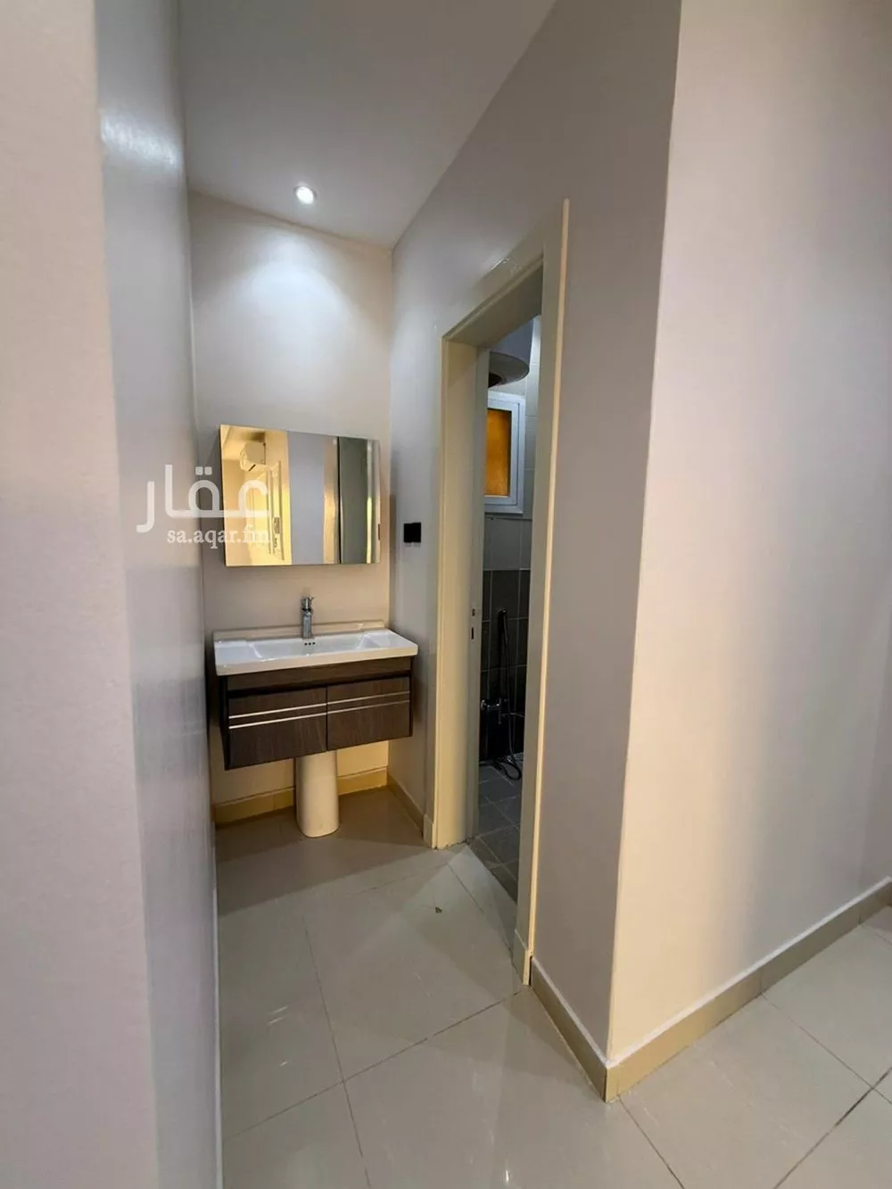 شقة 4 غرف في الحزم 4