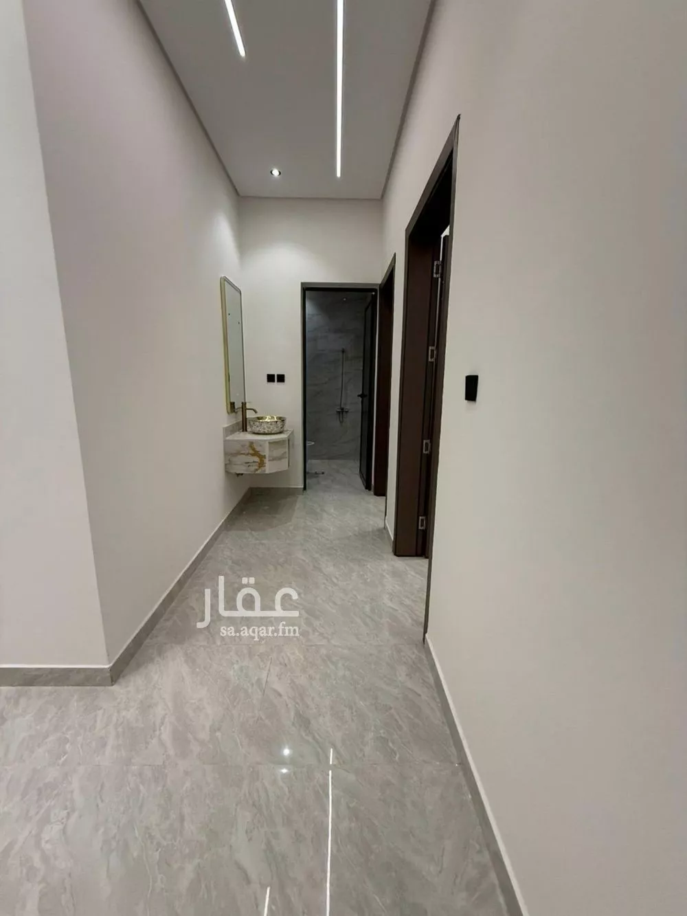 شقة 5 غرف في بدر 4