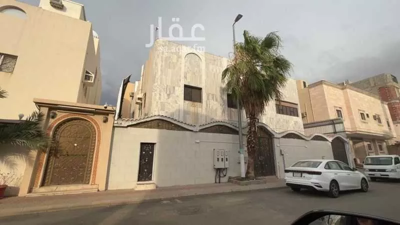 عمارة 400 م² في الراشدية