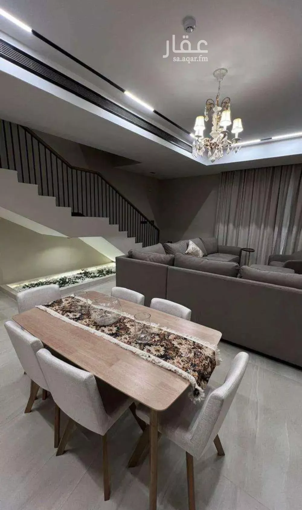 5 bedroom villa in Al Aridh 1