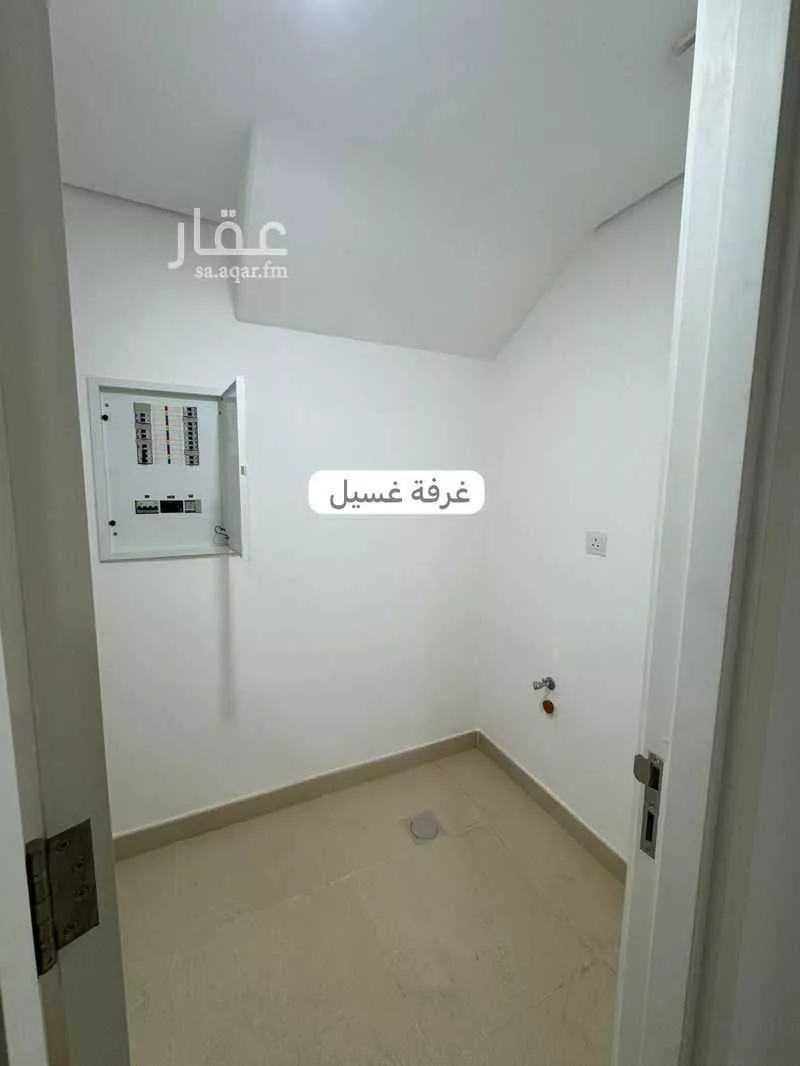 3 bedroom villa in Al Munsiyah, Riyadh 10