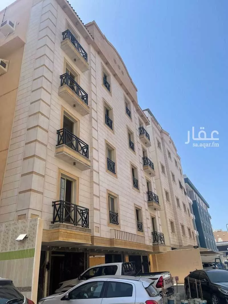 4 bedroom building in Al Nahda, Jeddah 12
