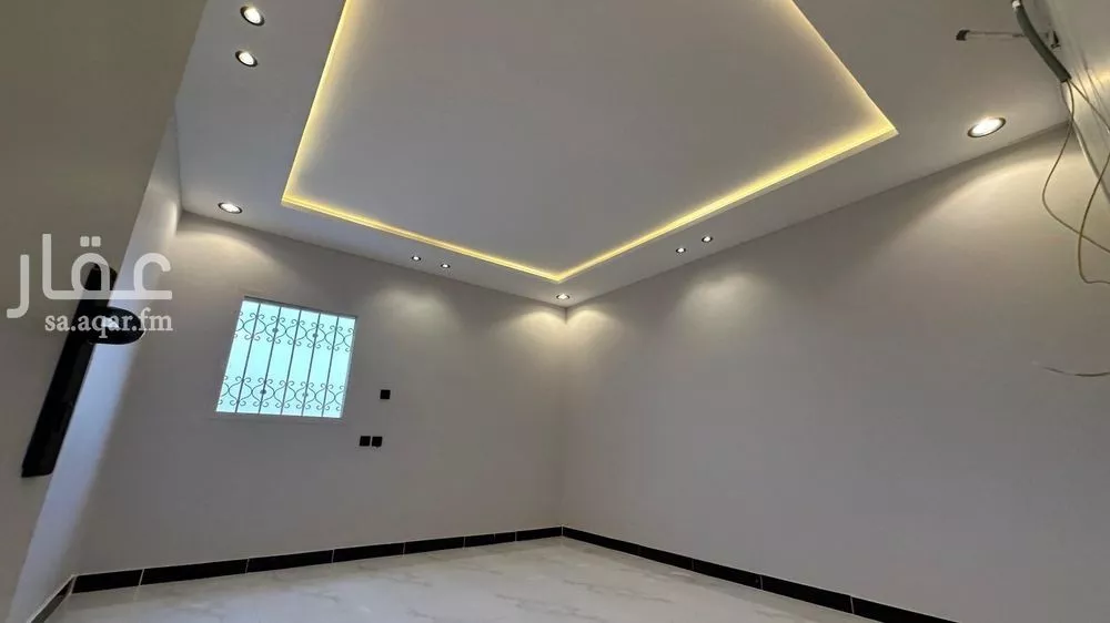 36 bedroom apartment in Al Yarmouk 5