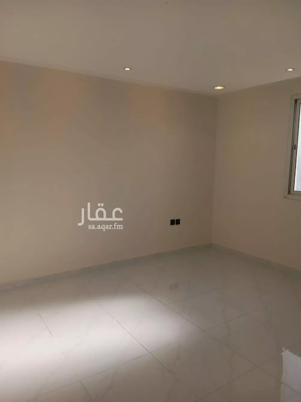 شقة 1 غرف في الخليج 5