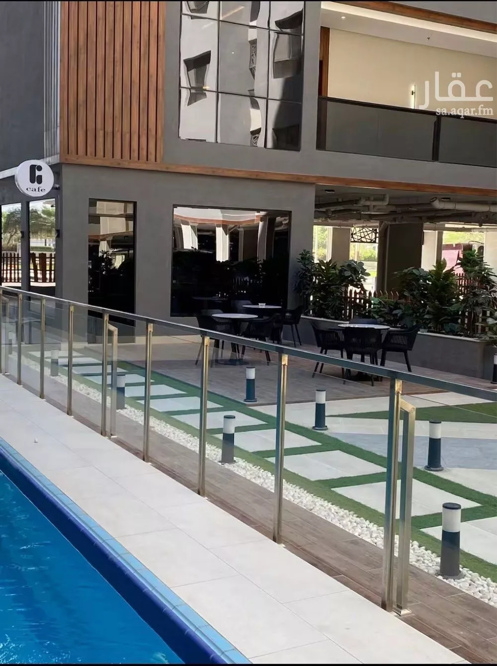 شقة 5 غرف في الحمرا 1