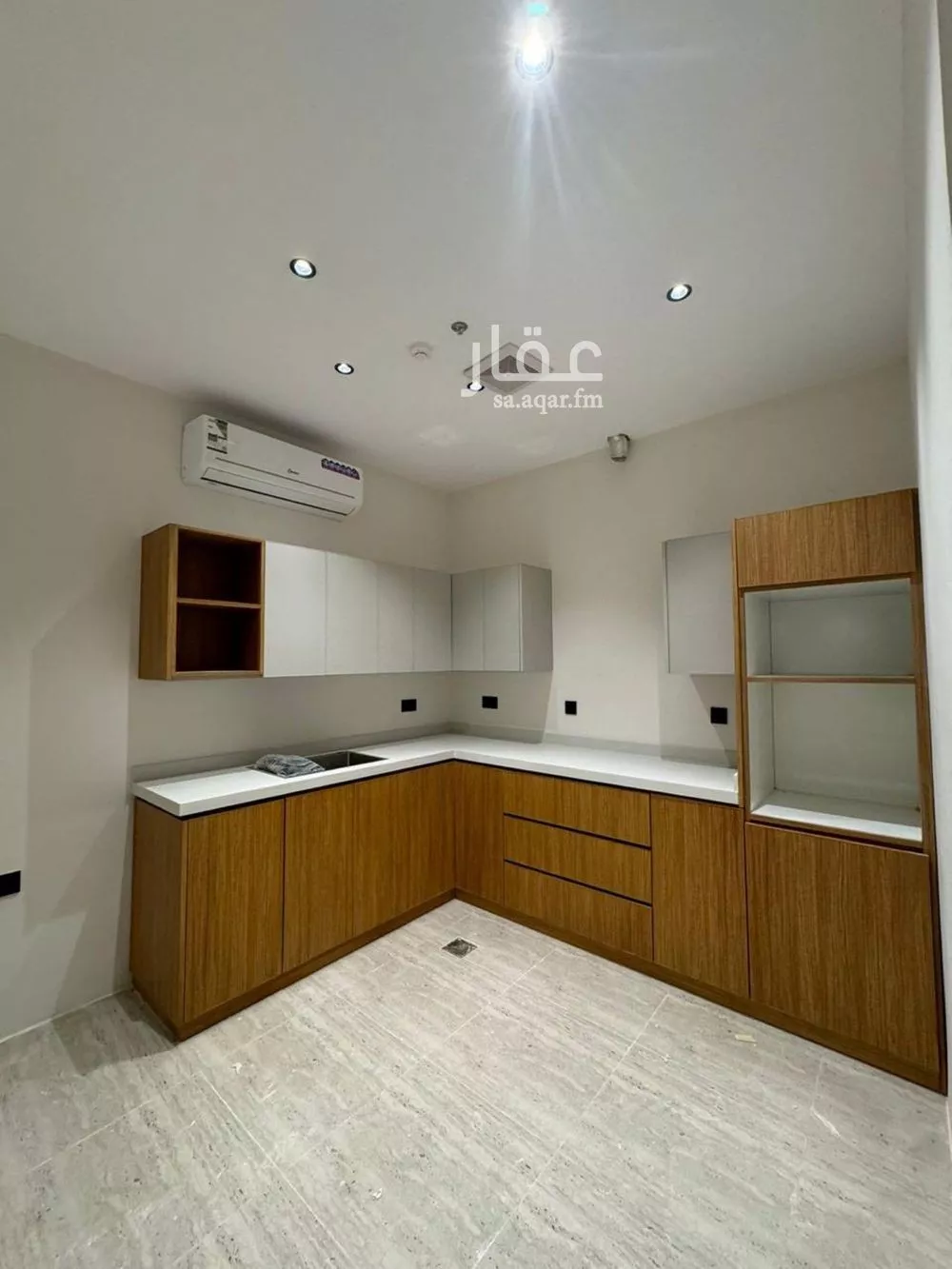 3 bedroom apartment in Al Narjis 3