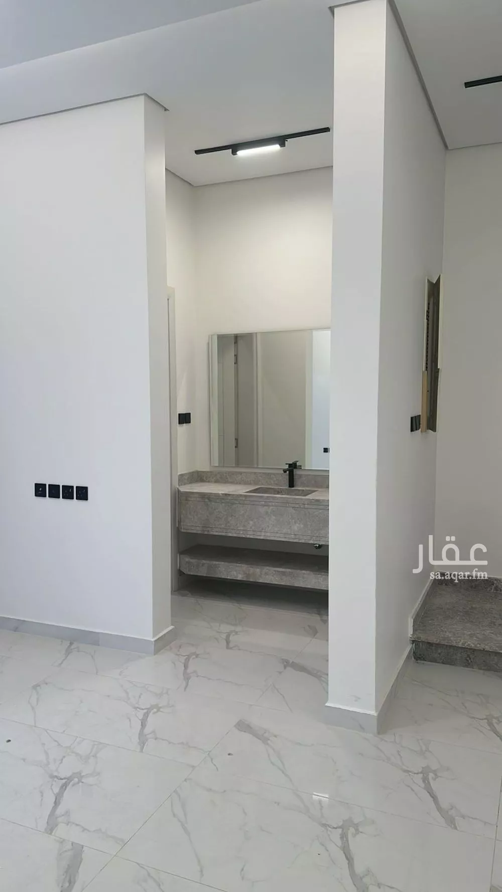 شقة 4 غرف في النرجس 3