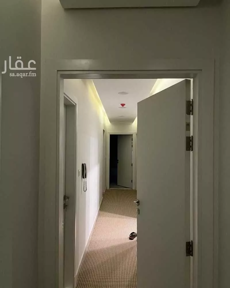 شقة 4 غرف في الملك فهد 5