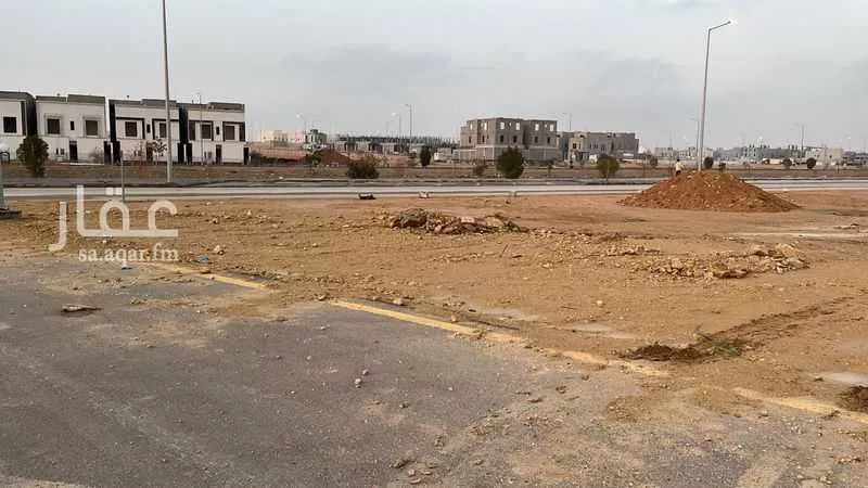 أرض 676 م² في النظيم 2