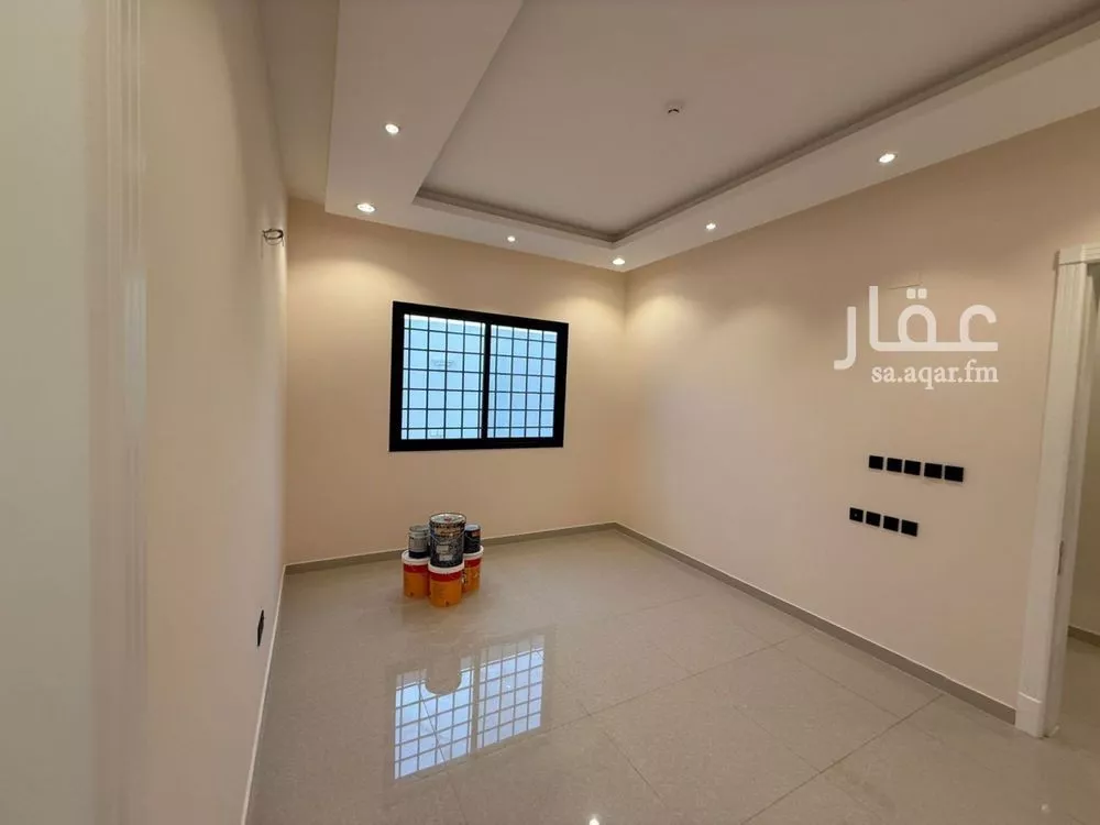 5 bedroom apartment in Dhahrat Laban 3