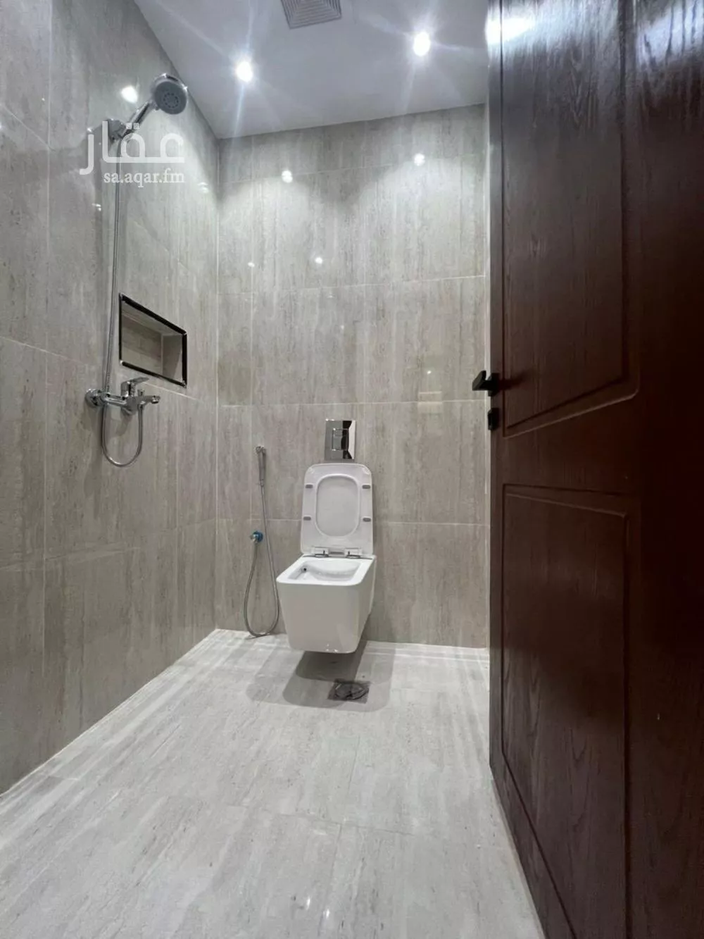 4 bedroom apartment in Okaz, Riyadh 19