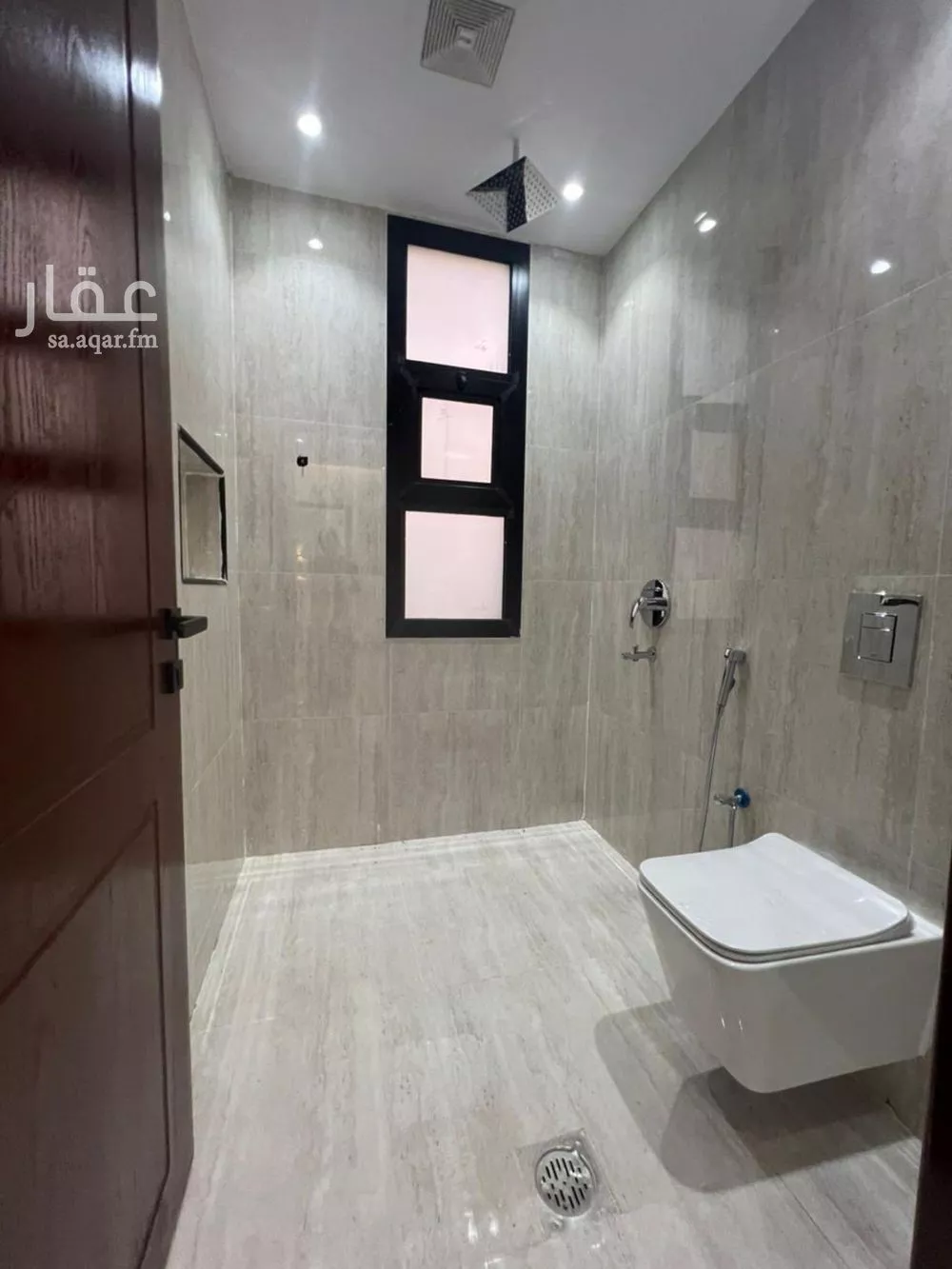 4 bedroom apartment in Okaz, Riyadh 5