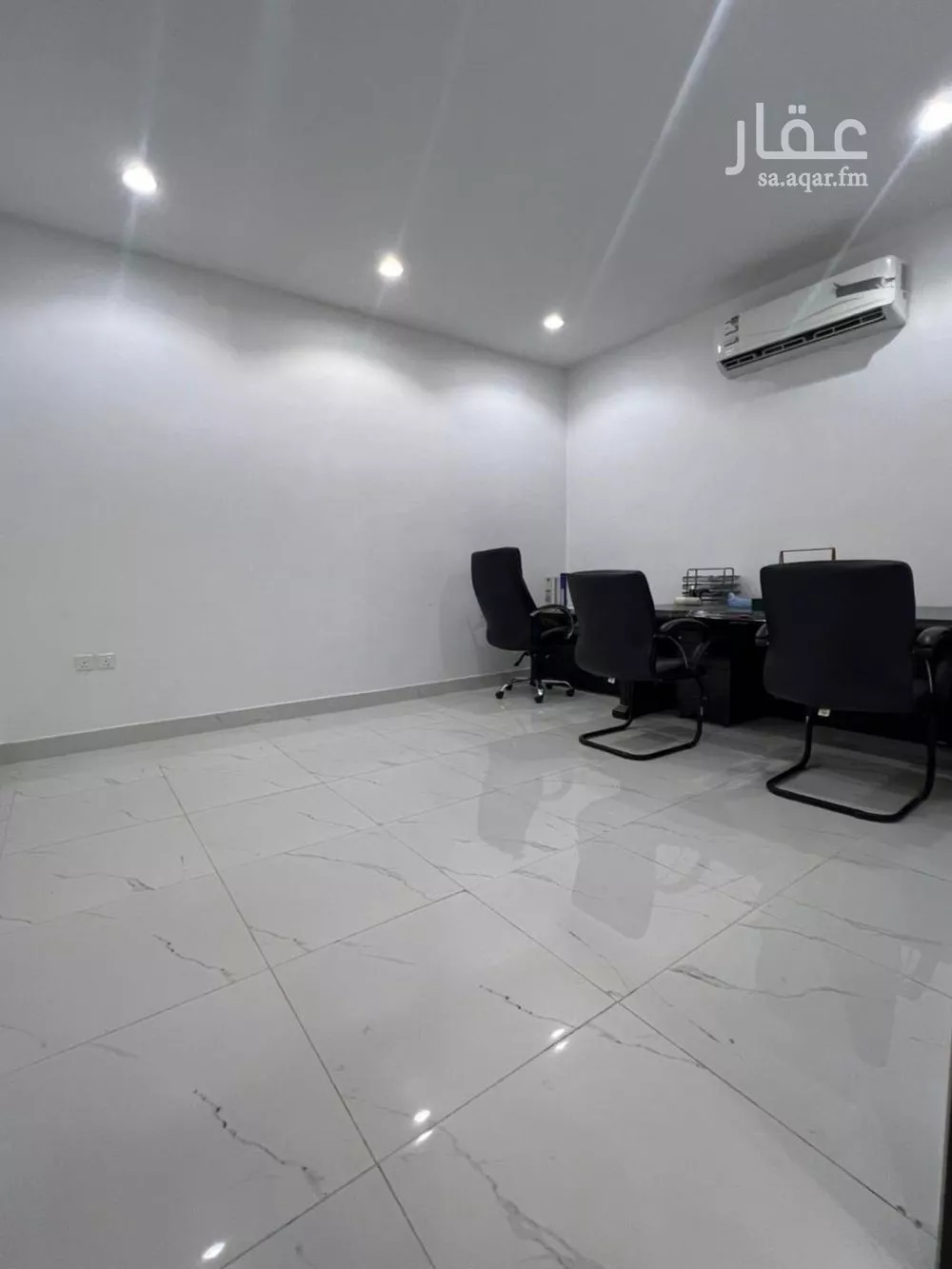 4 bedroom apartment in Qurtubah, Riyadh 7