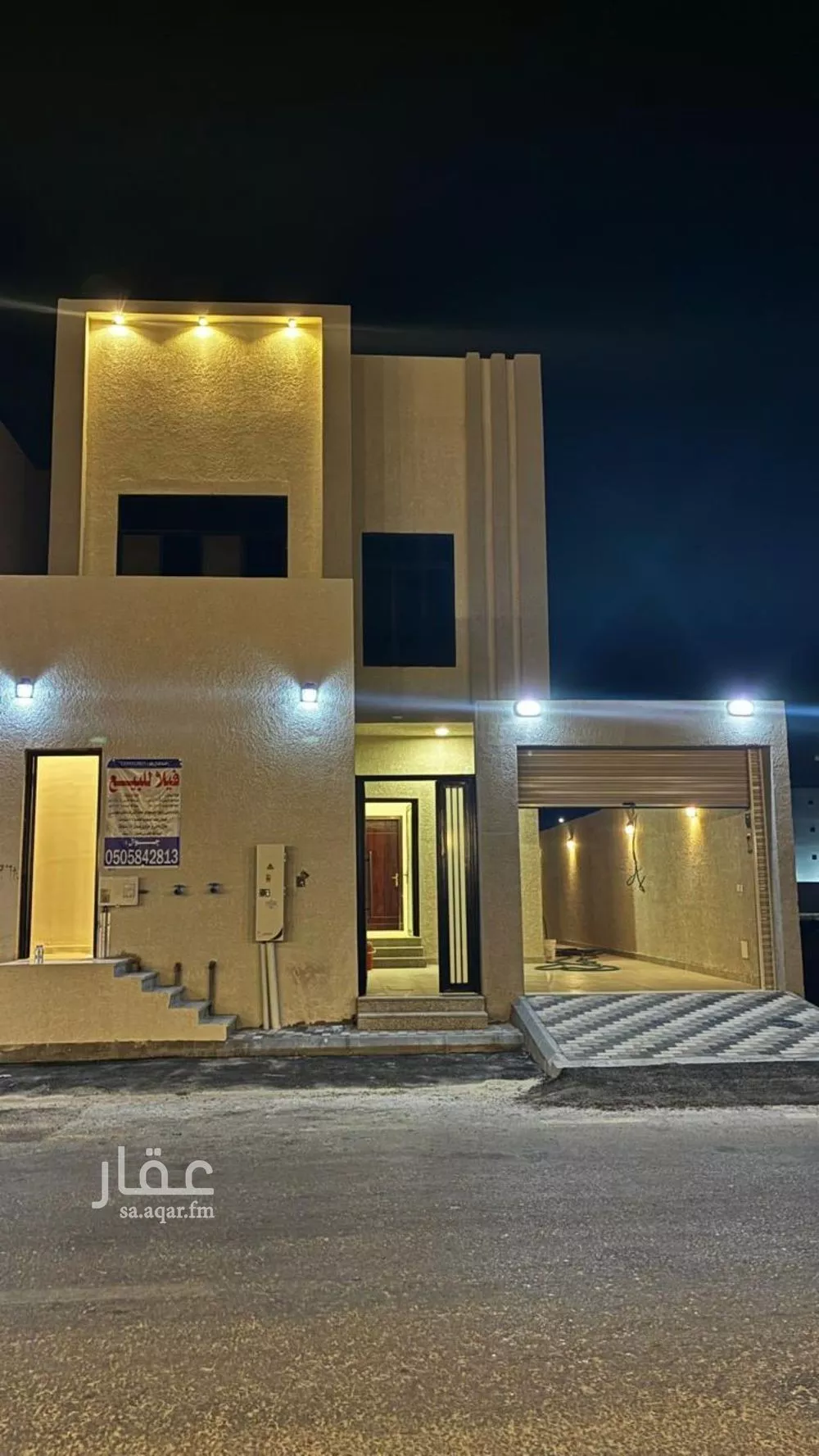 8 bedroom villa in Al Amal 1