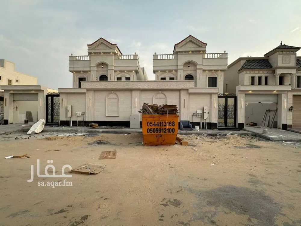 فيلا 9 غرف في الشراع 1