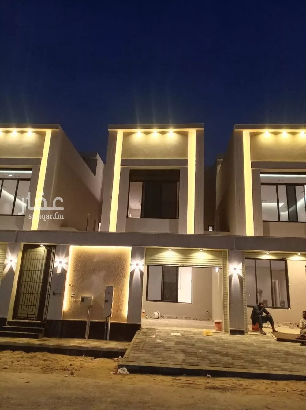 8 bedroom villa in Al Amwaj 1