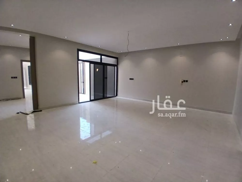 فيلا 8 غرف في الصواري 3