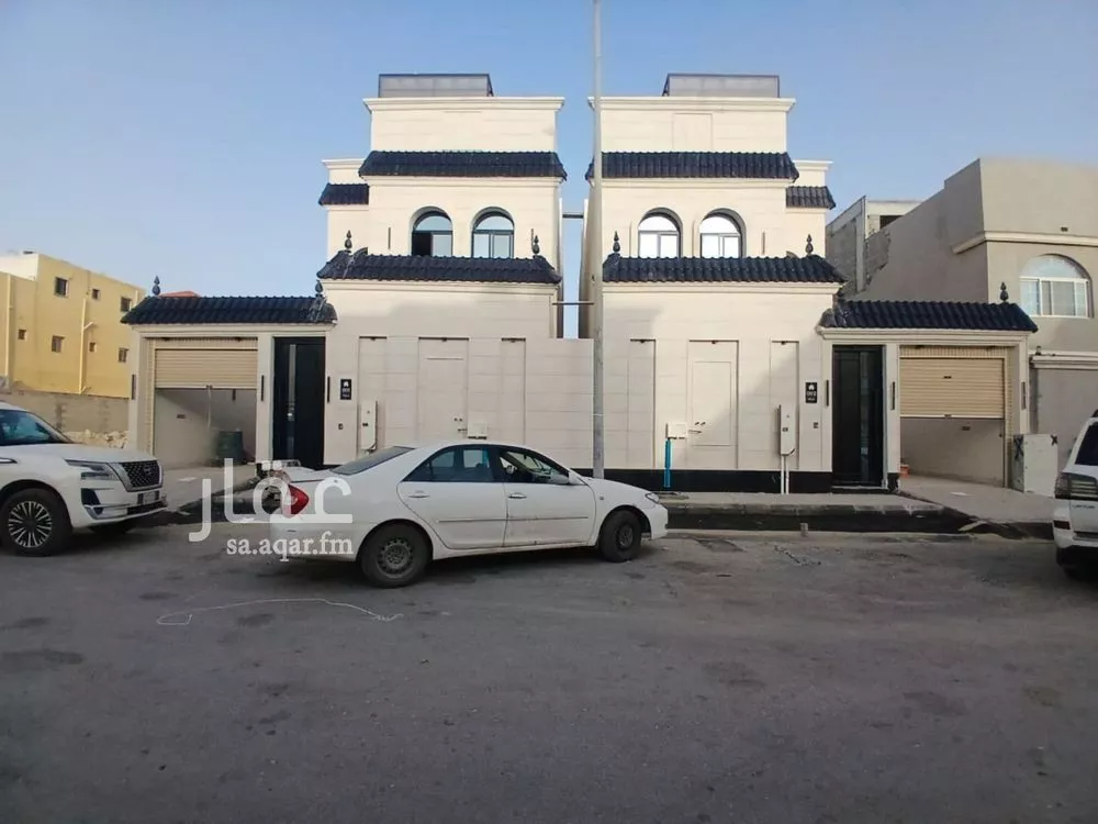 فيلا 8 غرف في الصواري 3