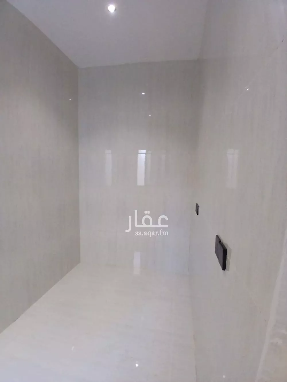 فيلا 8 غرف في الصواري 2