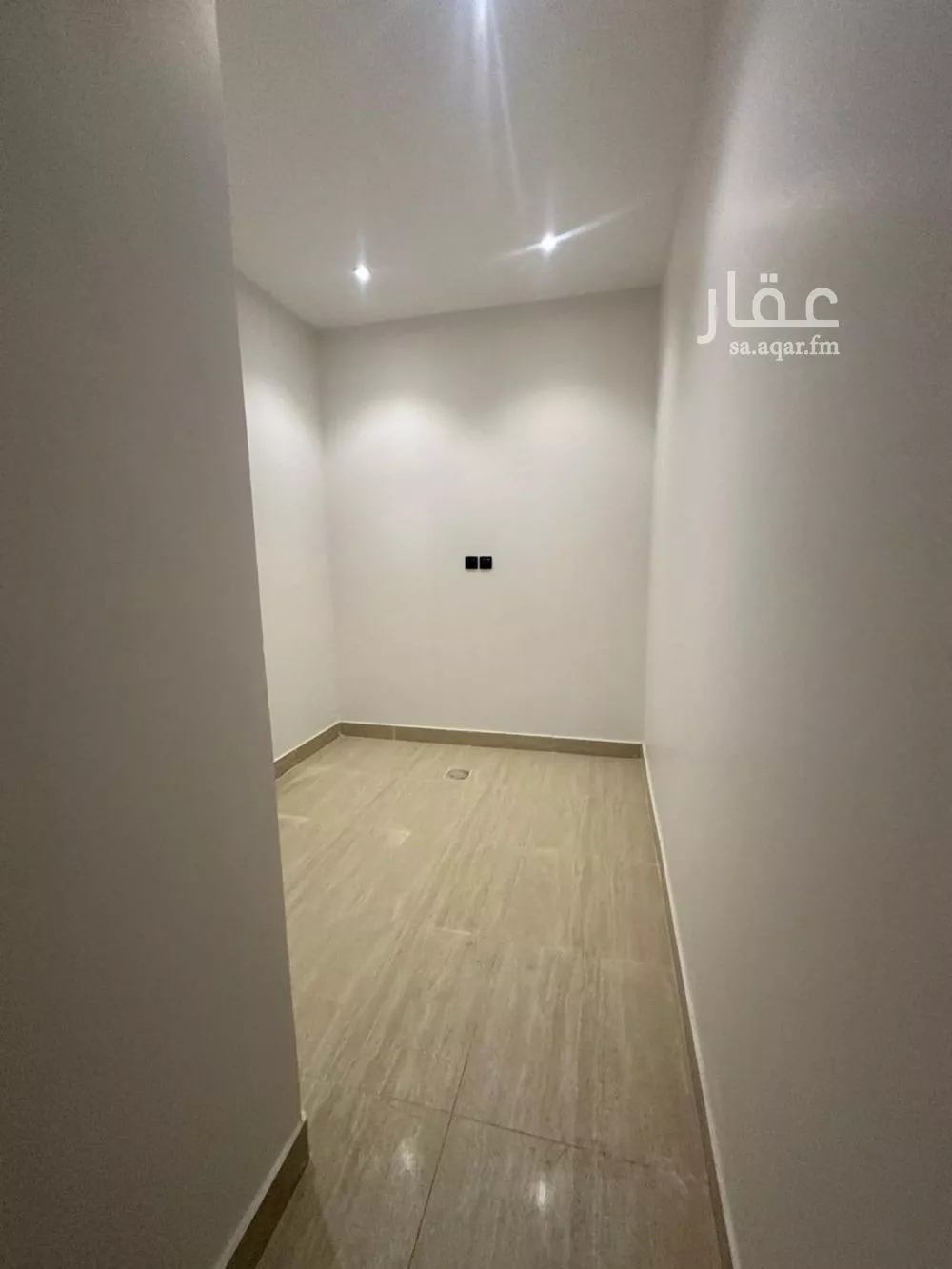 8 bedroom villa in Al Fursan, Eastern Province 8