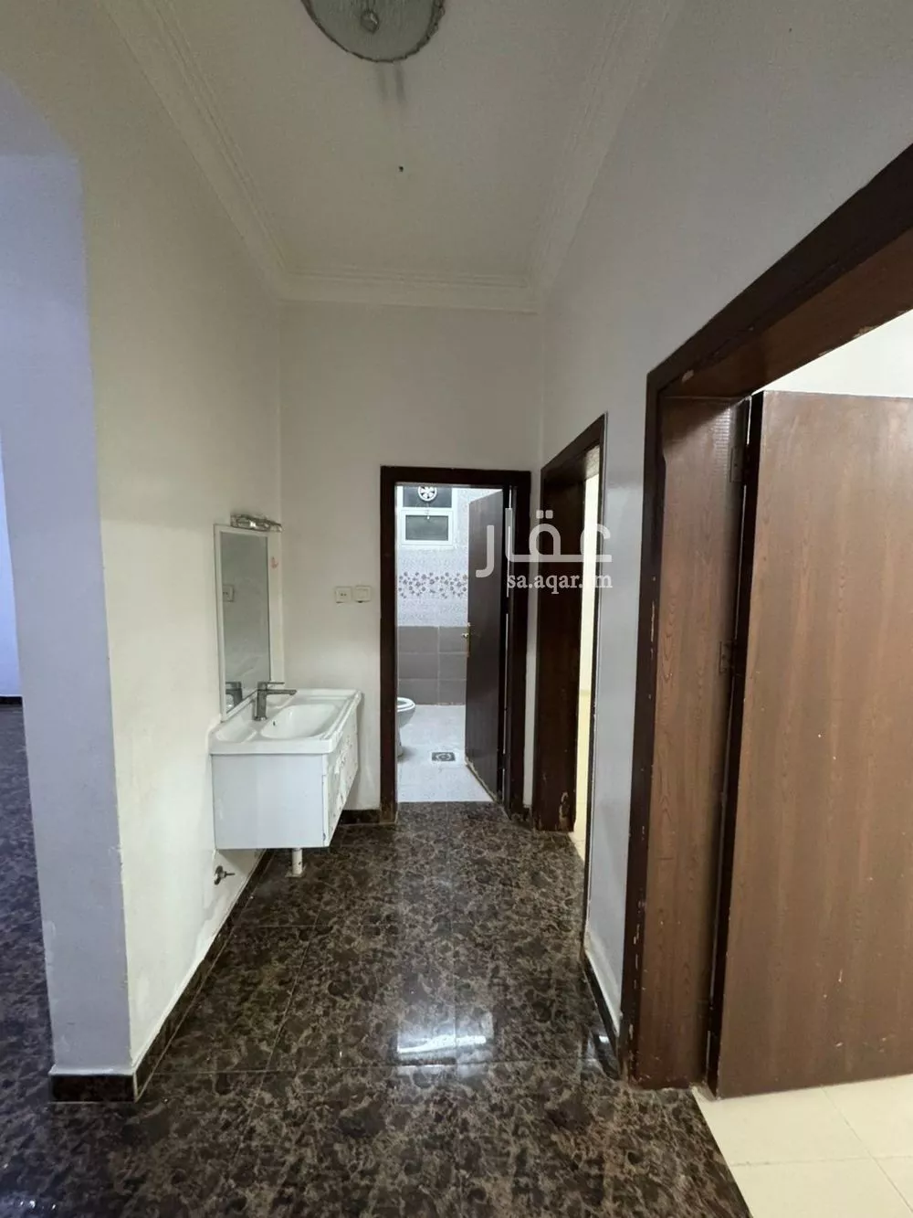 شقة 3 غرف في الشهداء 4