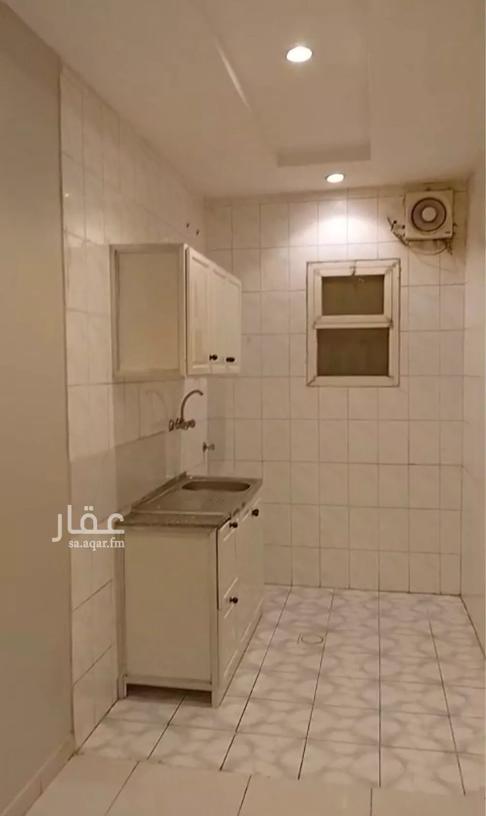 2 bedroom apartment in Al Yarmouk 4