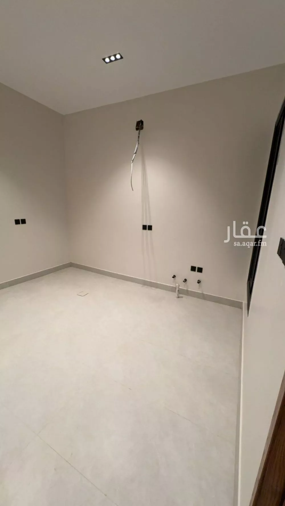 فيلا 7 غرف في القادسية 5