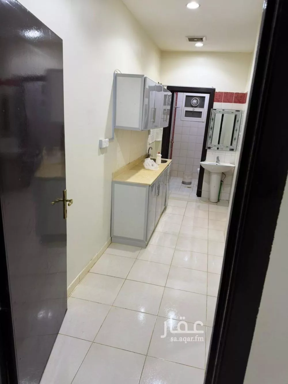 2 bedroom floor in Ishbiliyah 3