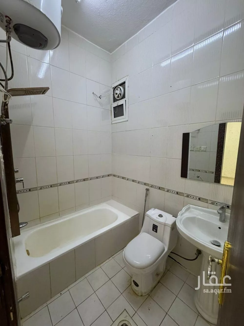 شقة 3 غرف في الشهداء 3