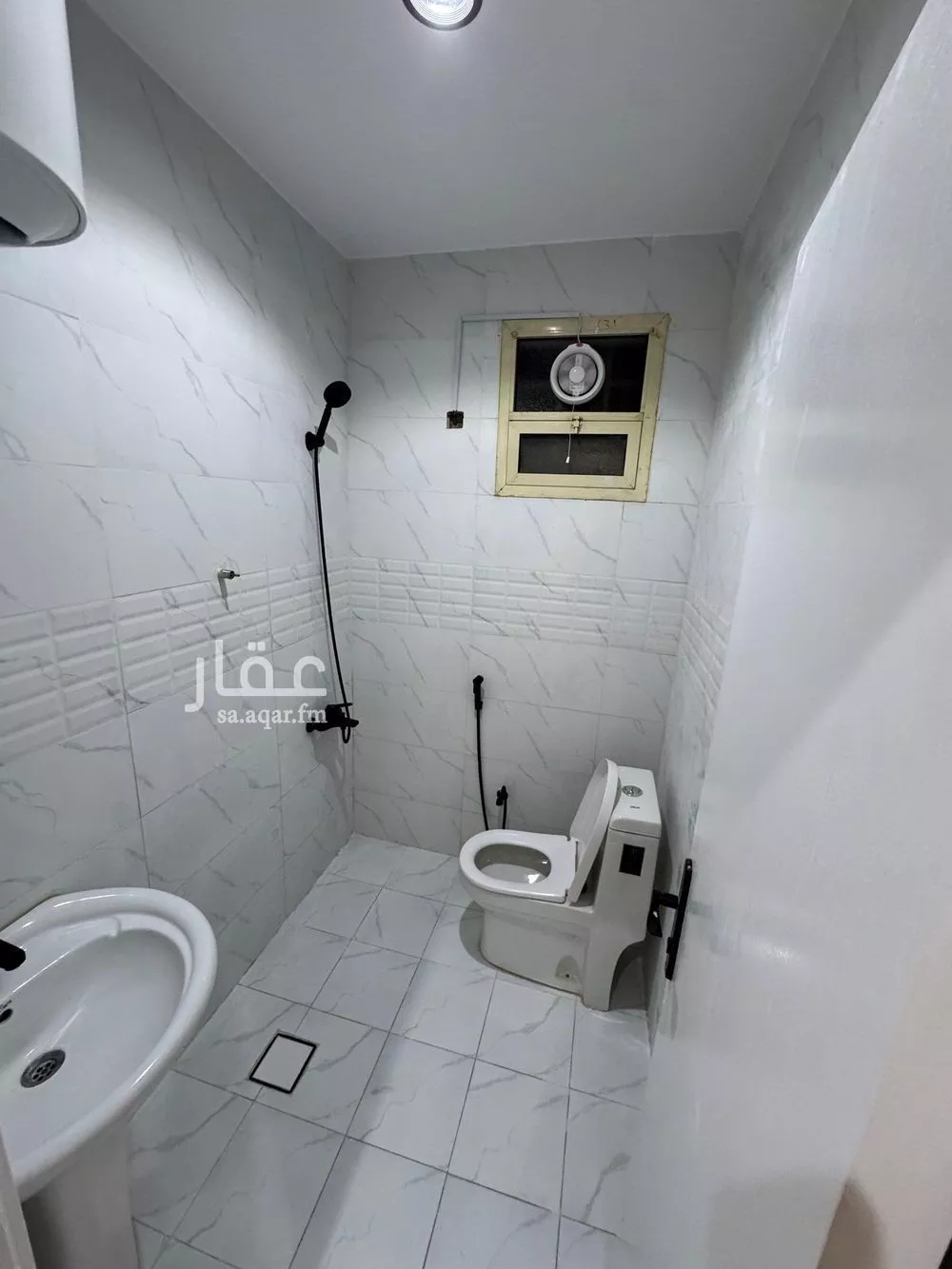 شقة 1 غرف في الشهداء 5