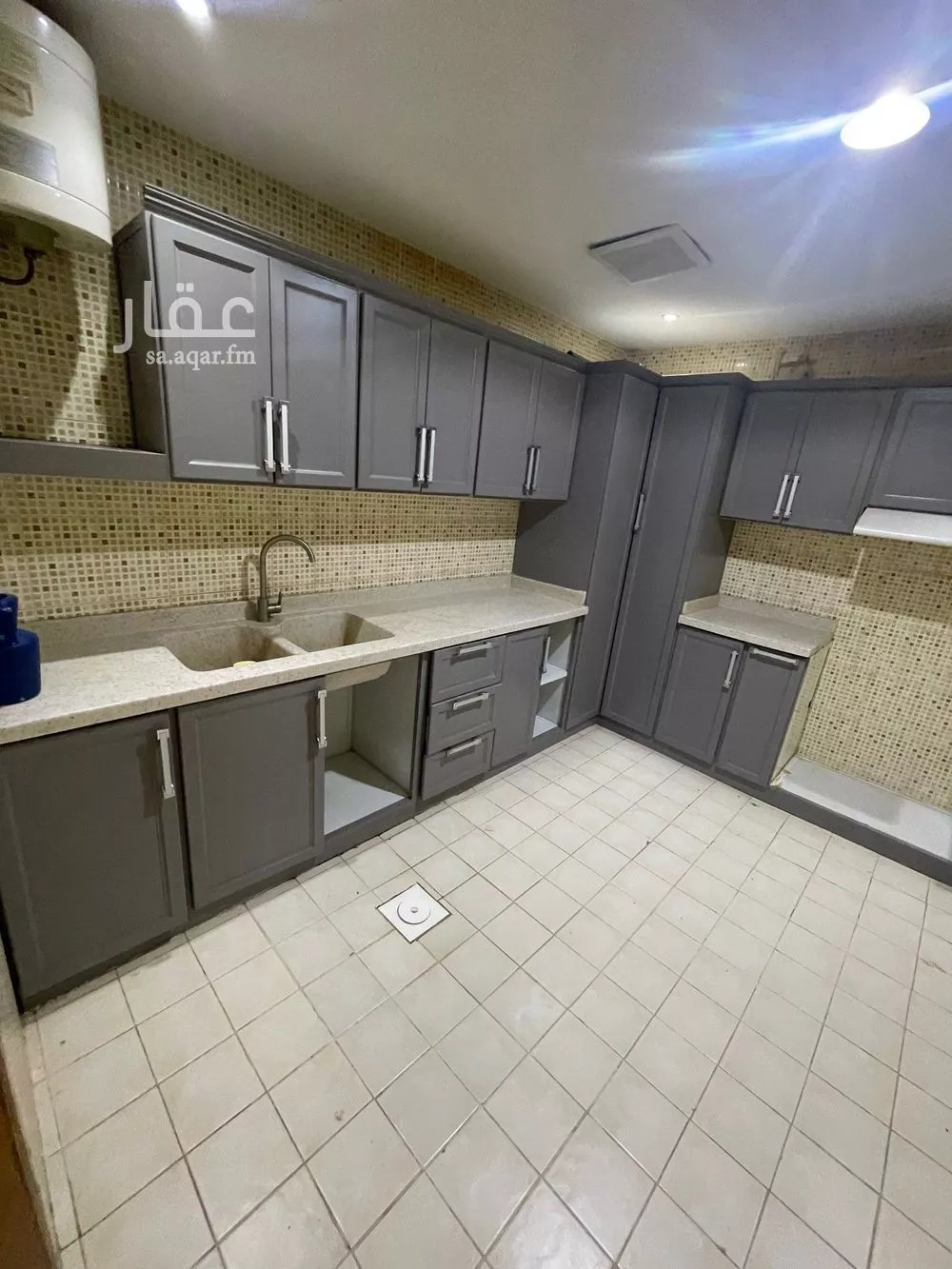 5 bedroom floor in Al Yarmouk 5