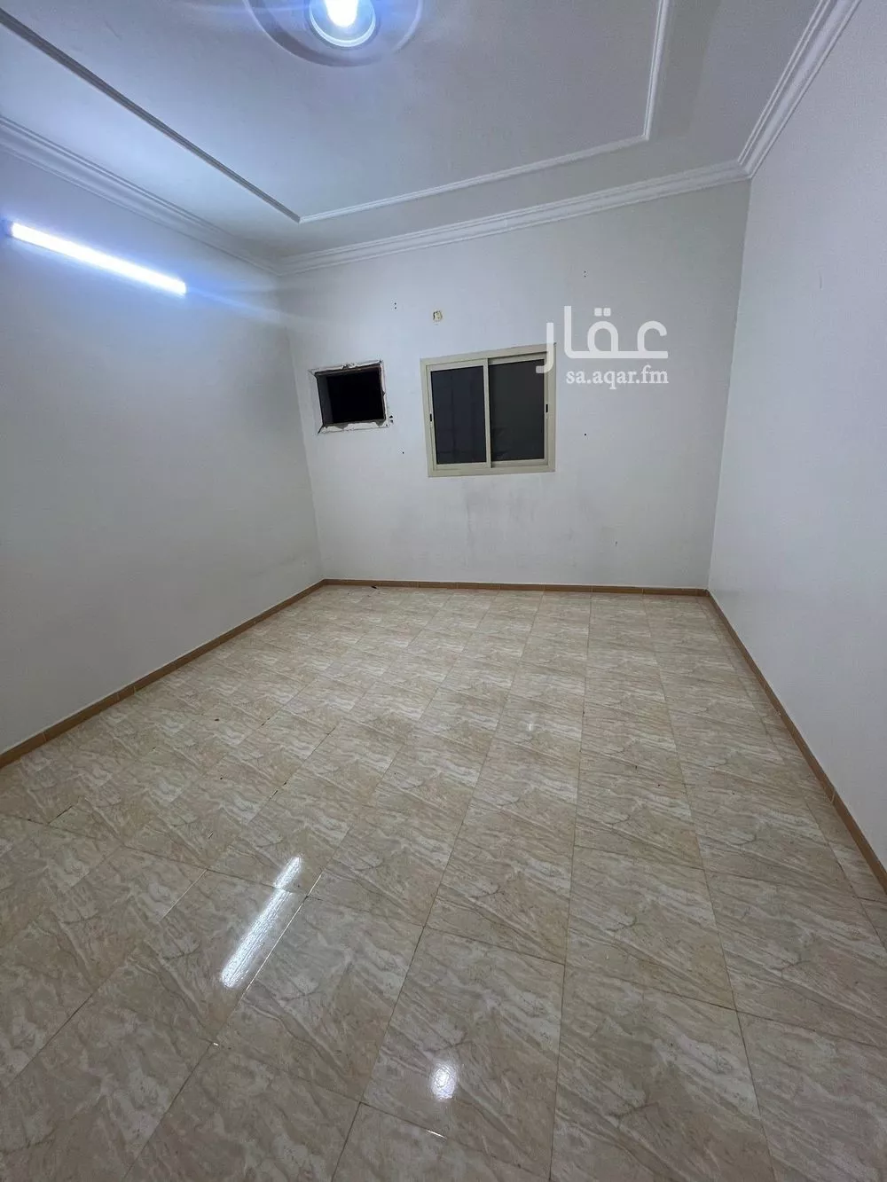 3 bedroom floor in Al Yarmouk 4