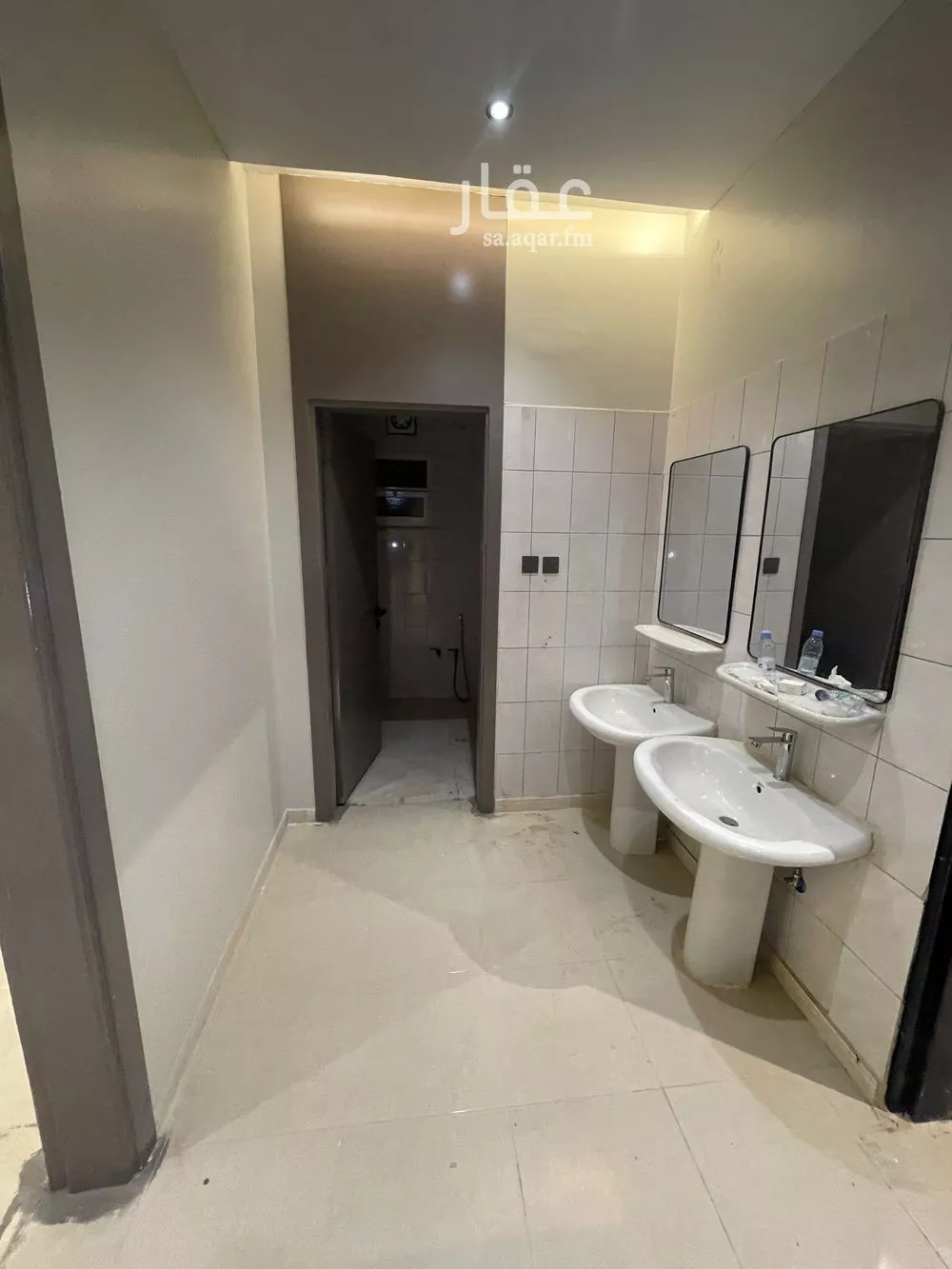 3 bedroom floor in Al Yarmouk 5