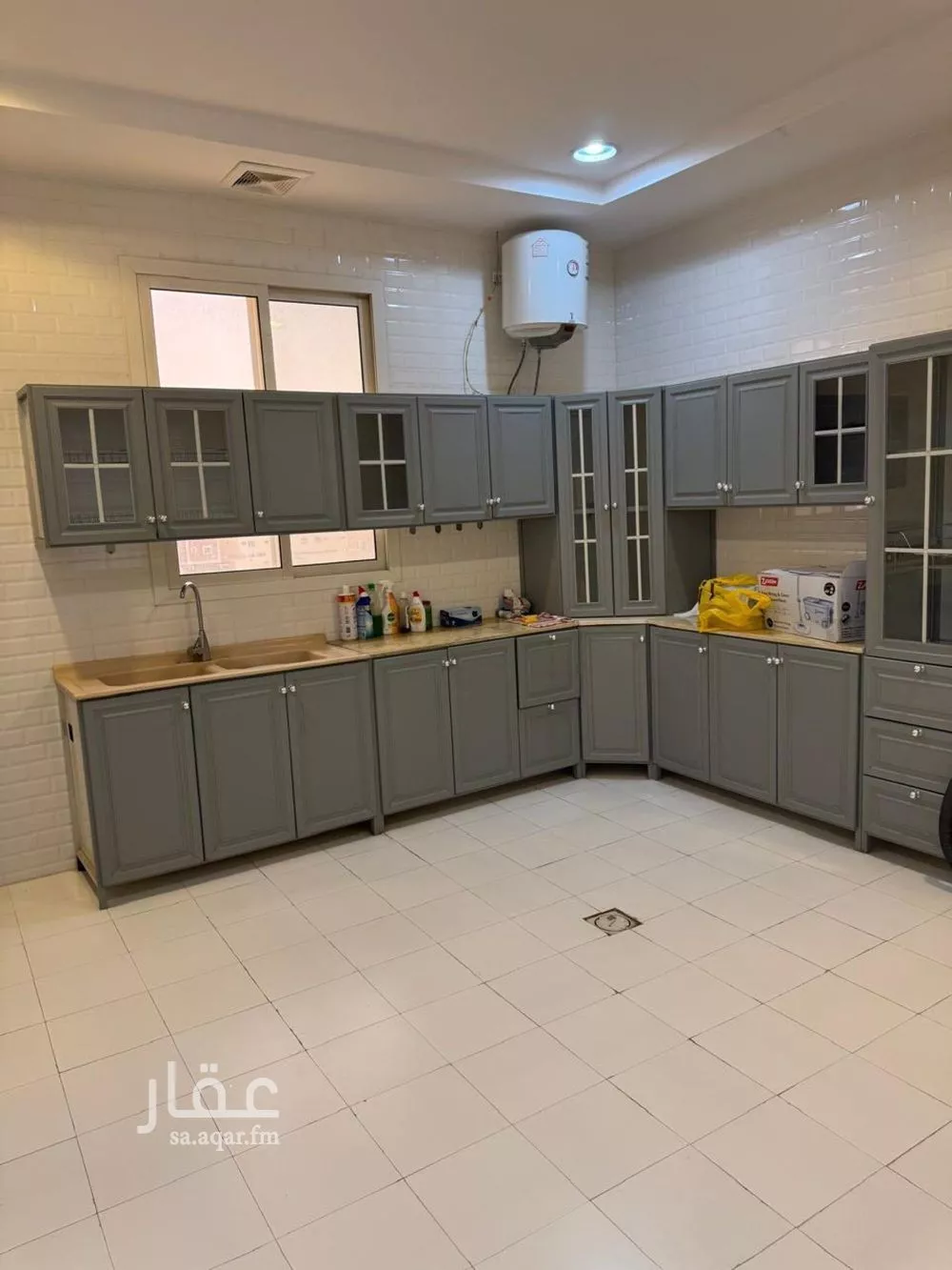 شقة 4 غرف في القادسية 5