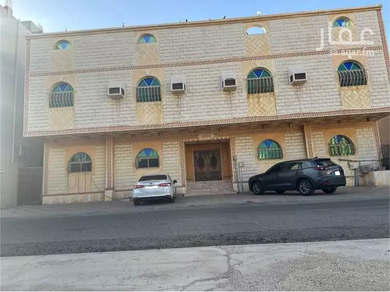 عمارة 650 م² في الراشدية 2