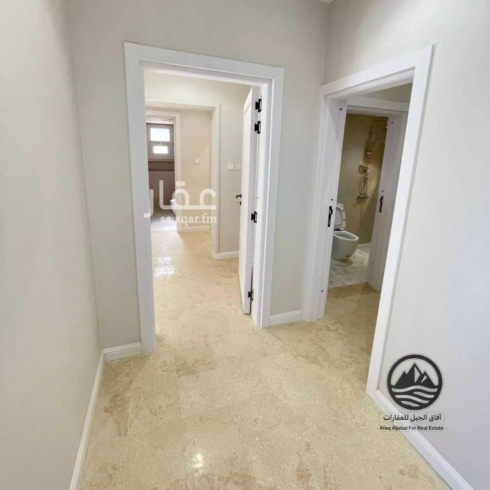 5 bedroom villa in Al Qairawan, Riyadh 20