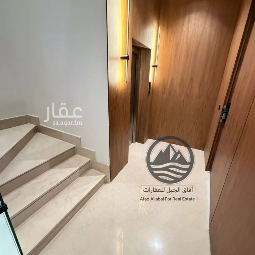 4 bedroom floor in Al Narjis 4