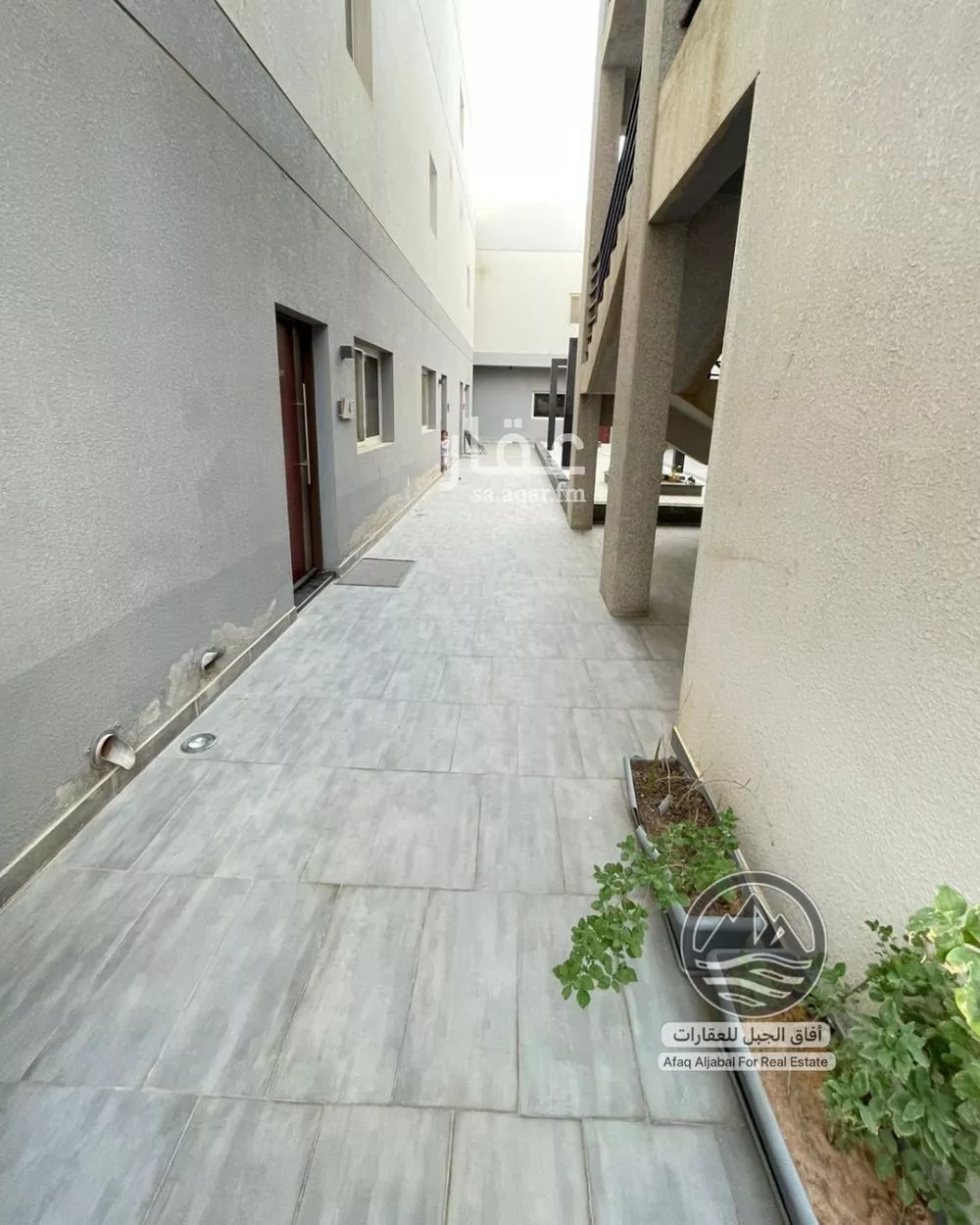 شقة 4 غرف في النرجس 5