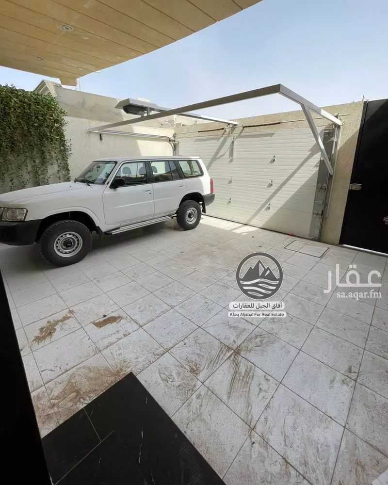 12 bedroom villa in Al Yarmouk 2
