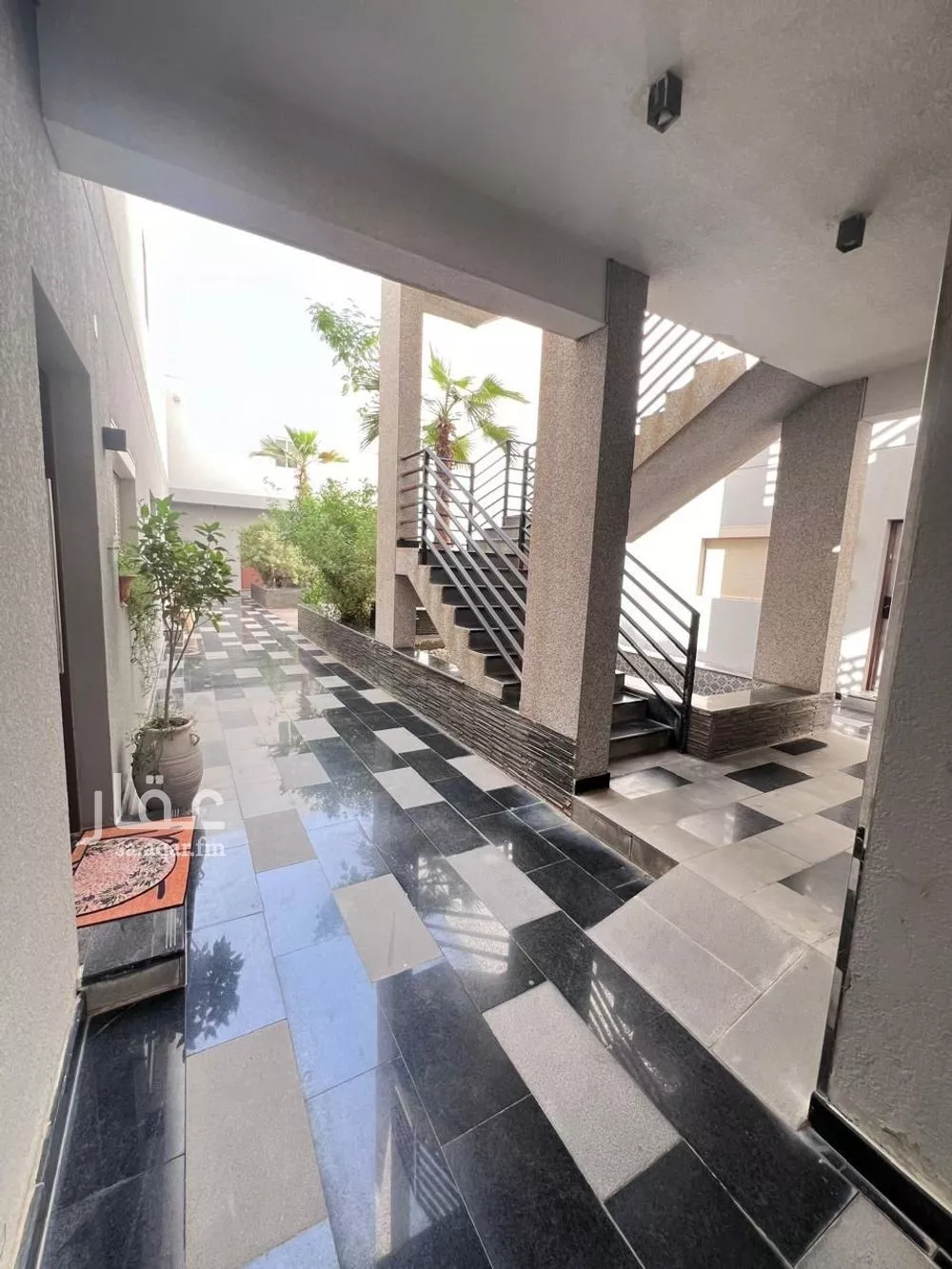 شقة 4 غرف في النرجس 3