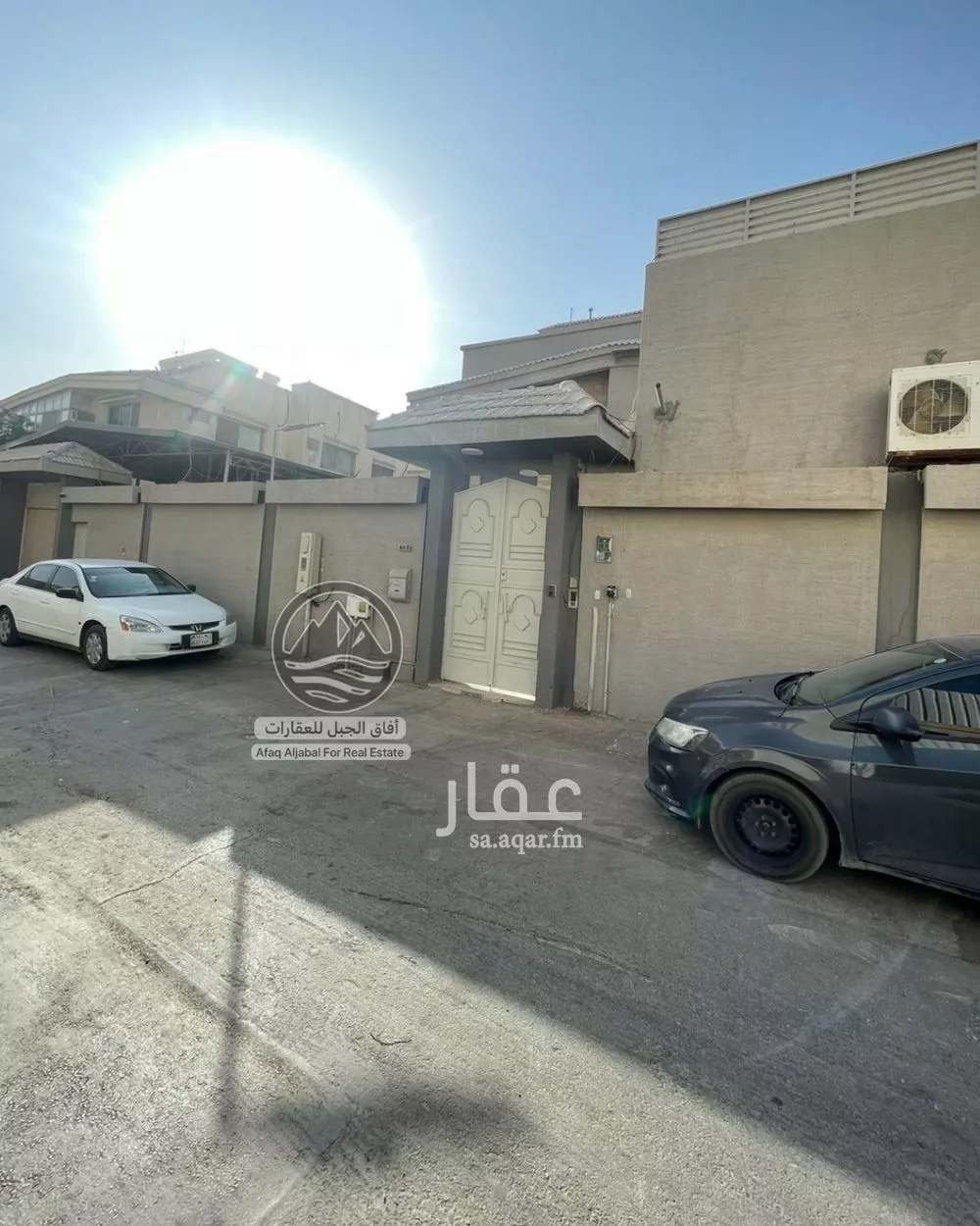 أرض 575 م² في العليا 2