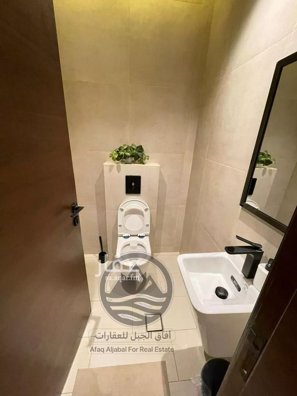 5 bedroom apartment in Al Narjis, Riyadh 9